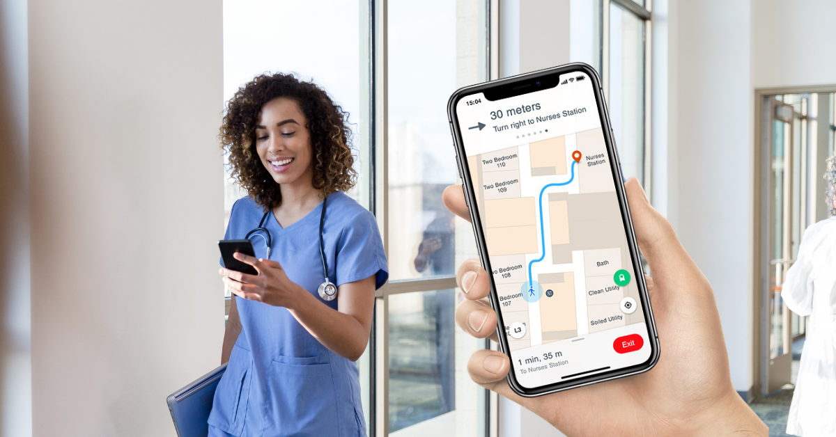 Patient using hospital navigation app